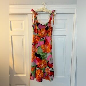Fun floral dress. Collective Concepts Nordstrom. Womens size Medium. NWT